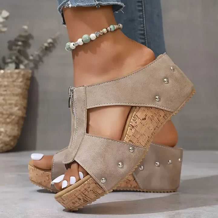 LILITH / WEDGE SANDALS
