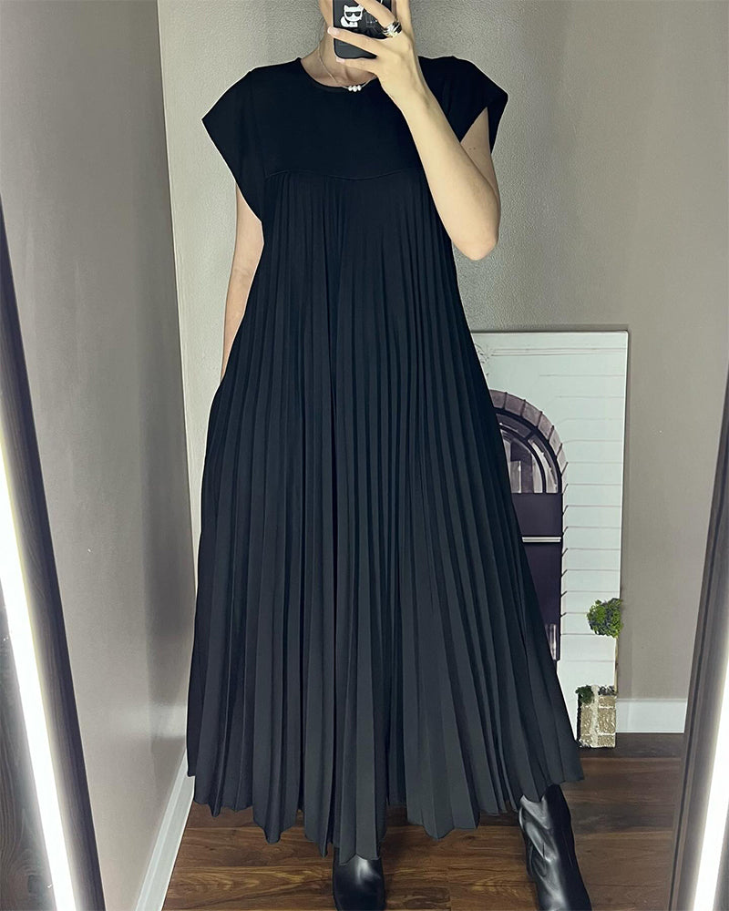 SOFIA / PLEATED MAXI DRESS