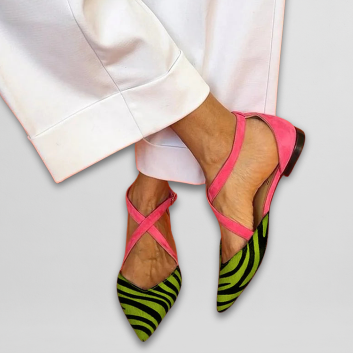 VERITY / ZEBRA STRAP FLATS