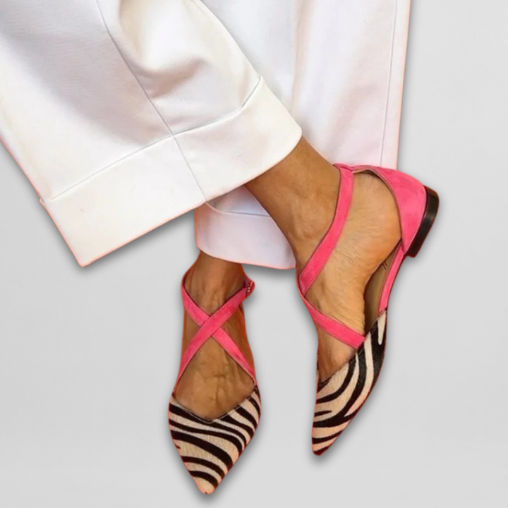 VERITY / ZEBRA STRAP FLATS