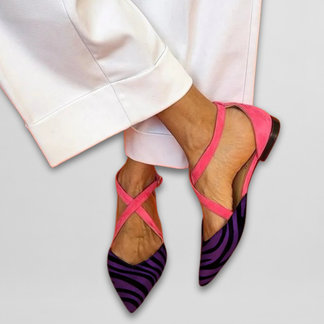 VERITY / ZEBRA STRAP FLATS