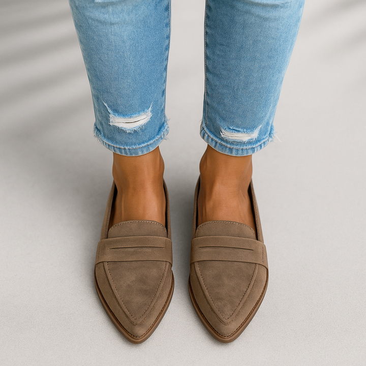 OTTILIE / SLEEK TOE LOAFERS
