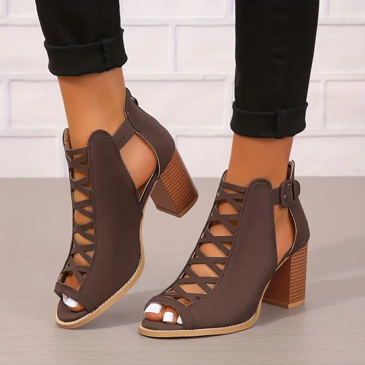 CHERRY / HEEL SANDALS