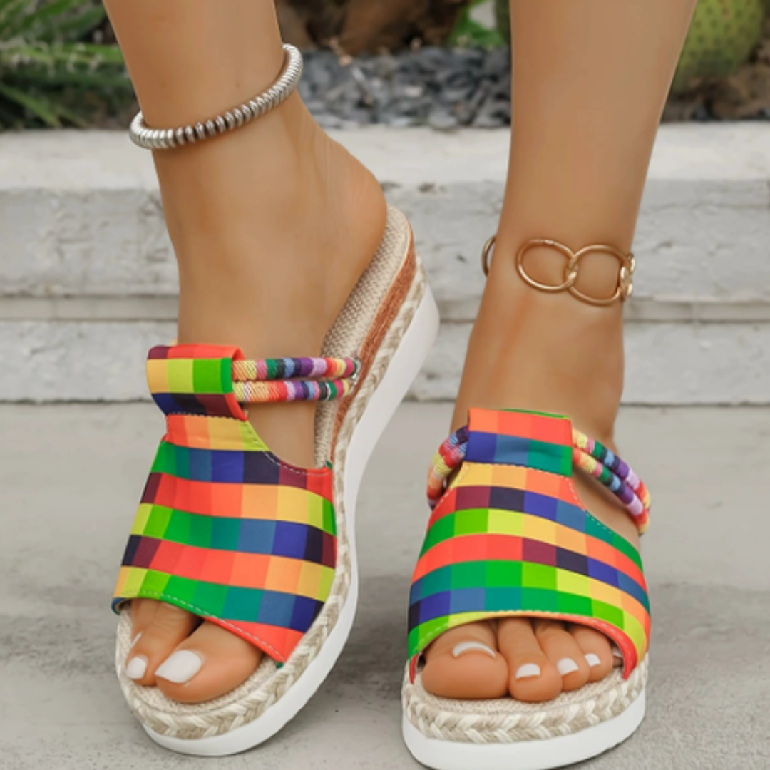 AVA / VINTAGE SANDALS