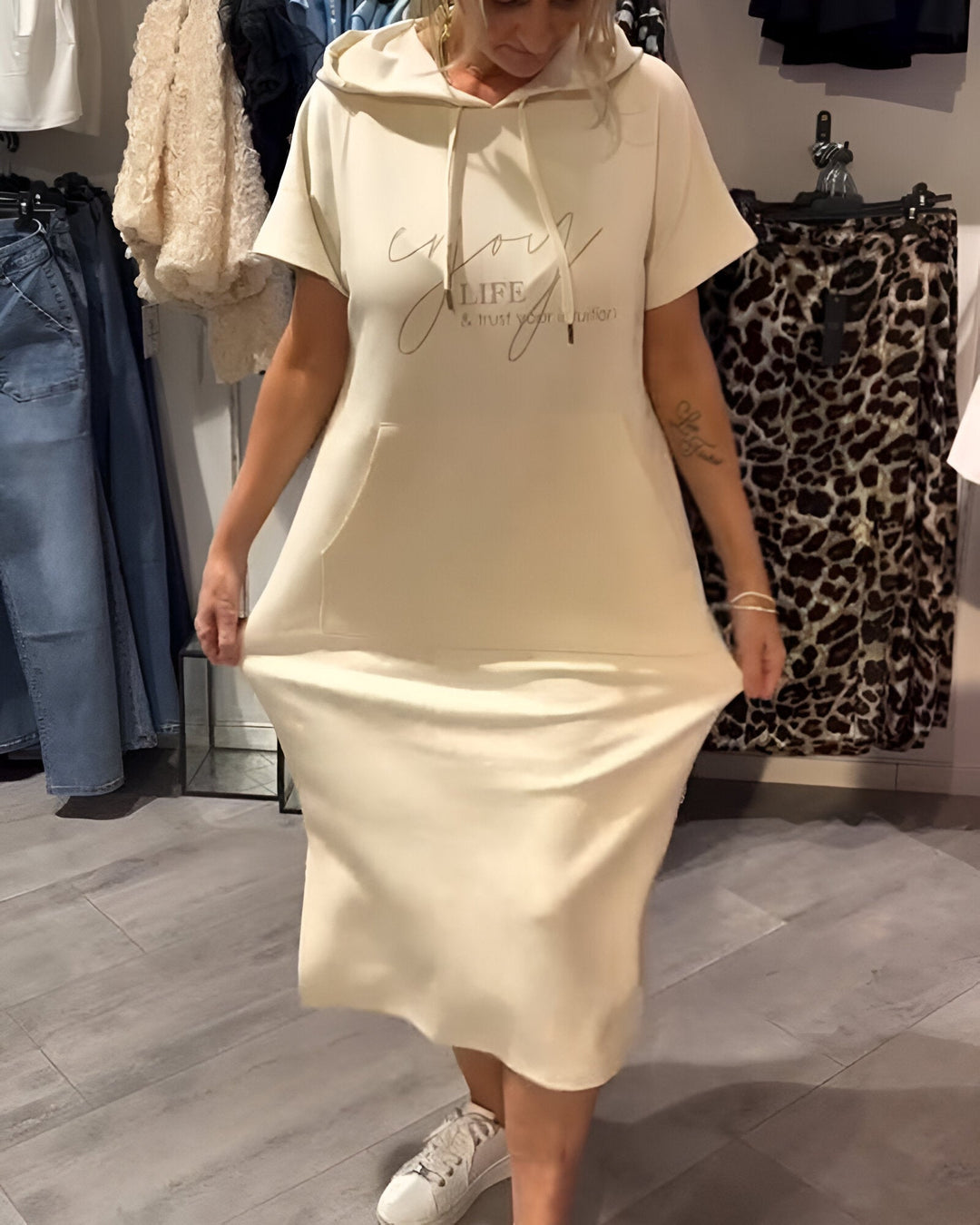 BLESSY / CASUAL HOODED DRESS