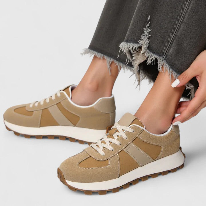 GIGI / COMFY TRAINERS