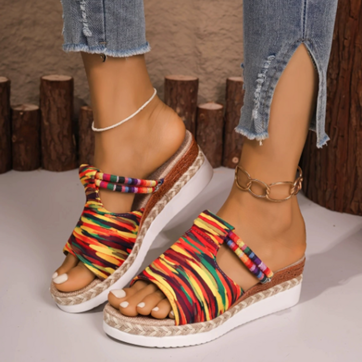 AVA / VINTAGE SANDALS