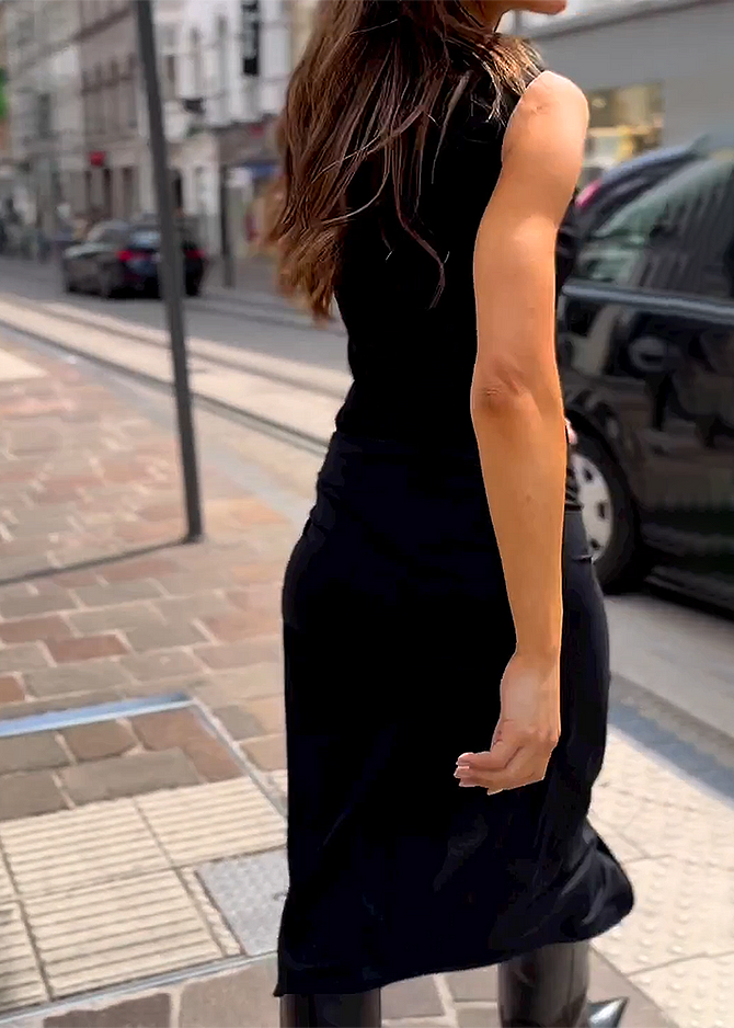 DIANE / LONG SLEEVELESS DRESS