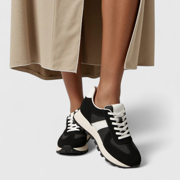 GIGI / COMFY TRAINERS
