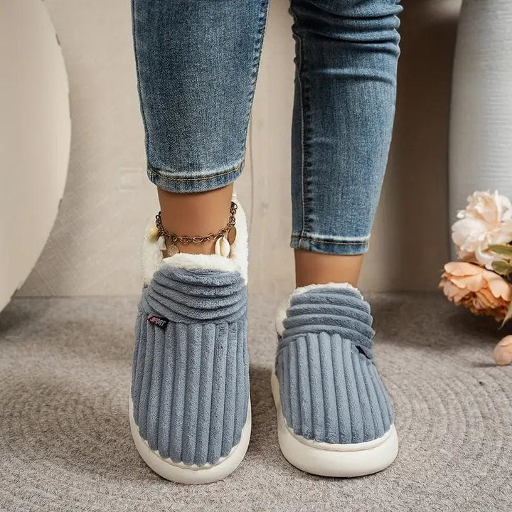 DORIS / ULTRA-COZY SLIPPERS