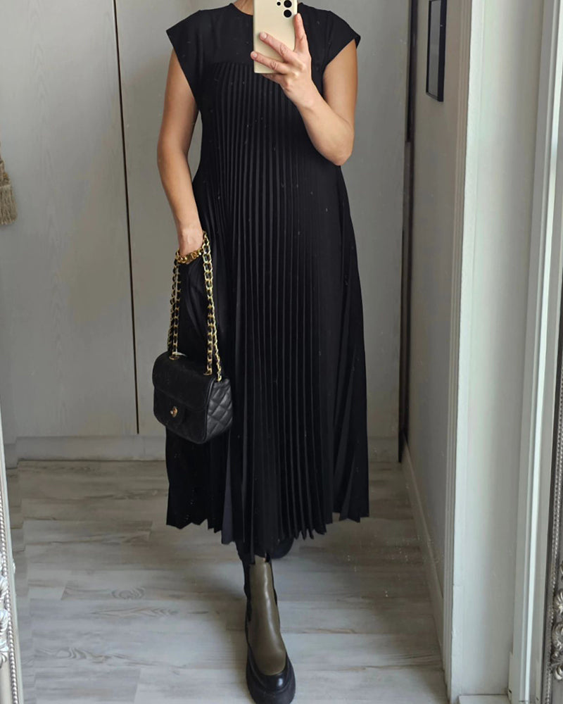 SOFIA / PLEATED MAXI DRESS