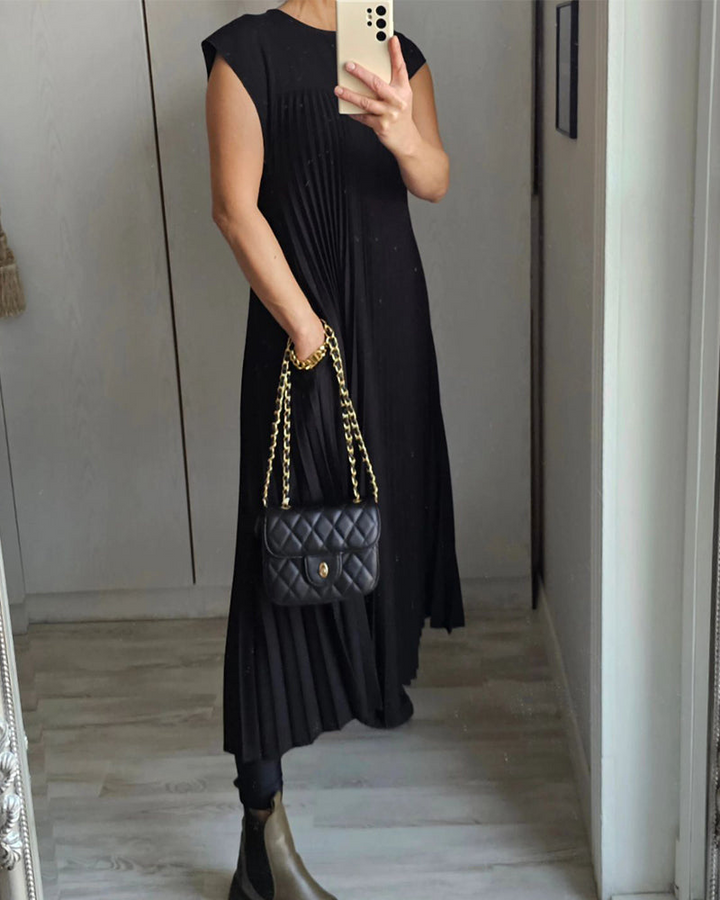 SOFIA / PLEATED MAXI DRESS