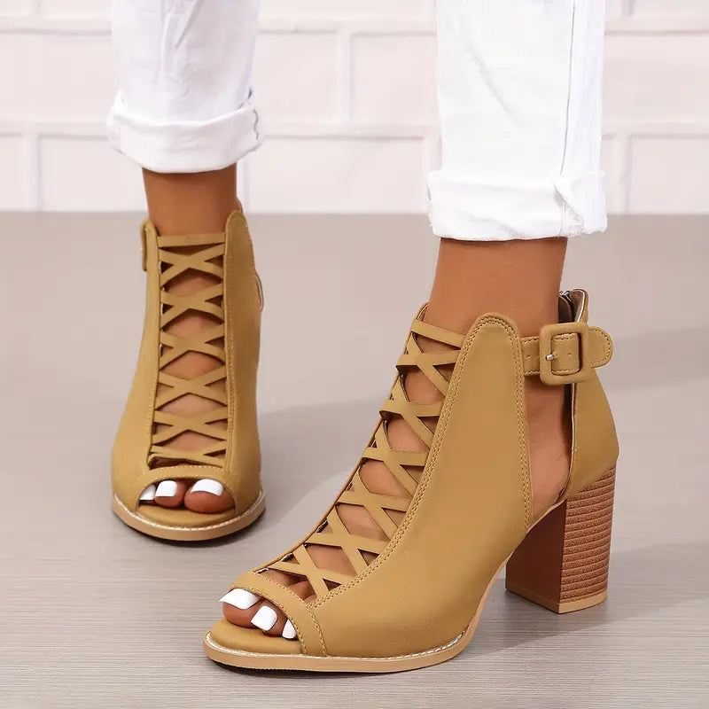CHERRY / HEEL SANDALS