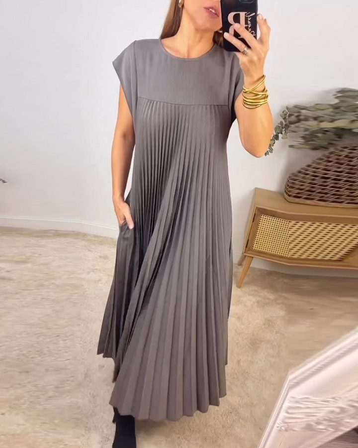 SOFIA / PLEATED MAXI DRESS