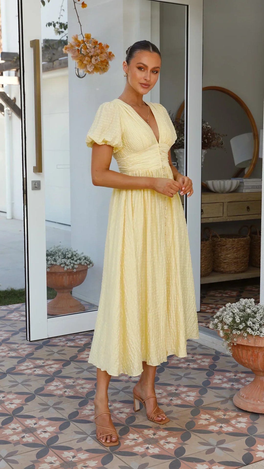 AKIRA / V-NECK LONG DRESS