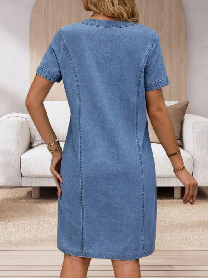 AURORA / SHORT SLEEVE DENIM V-NECK DRESS
