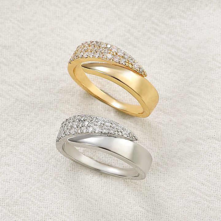 CHERYL / ELEGANT RING