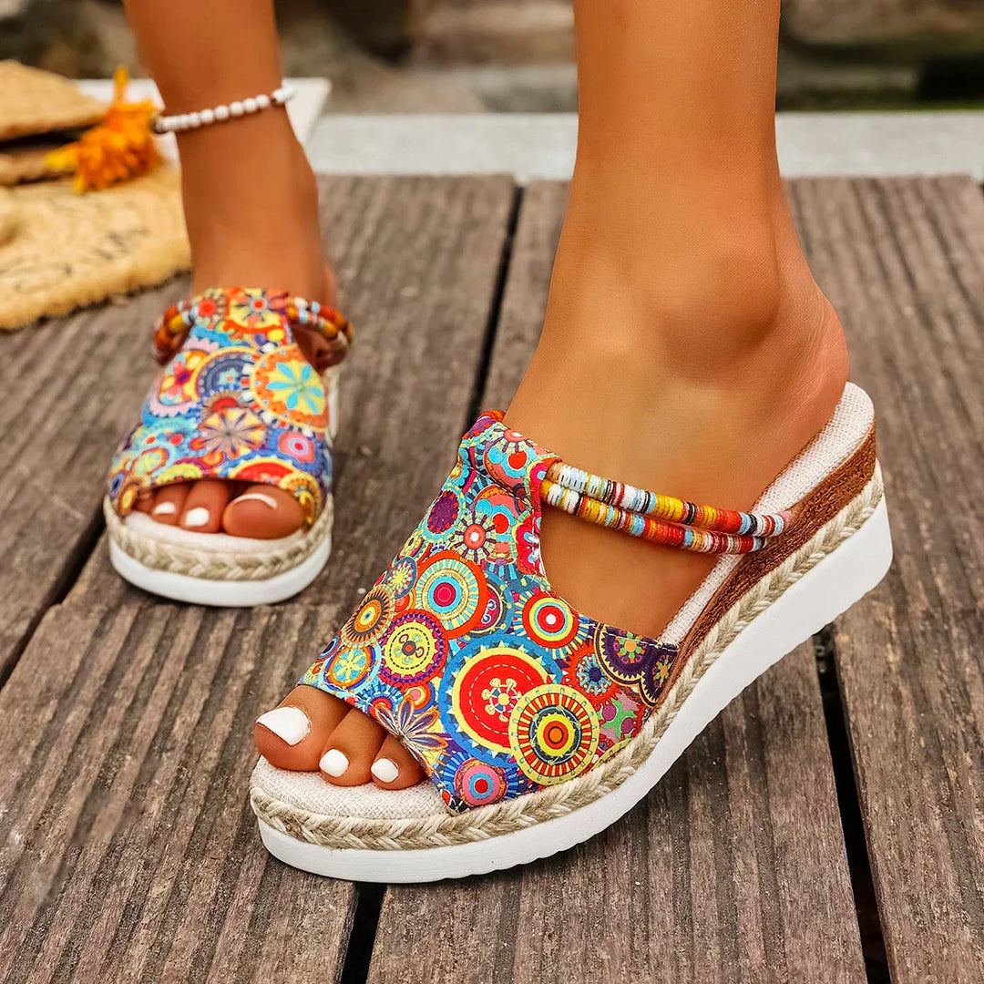 AVA / VINTAGE SANDALS