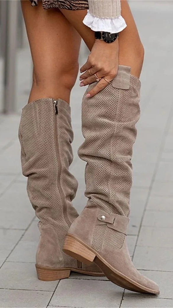 ENID / POISED BOOTS