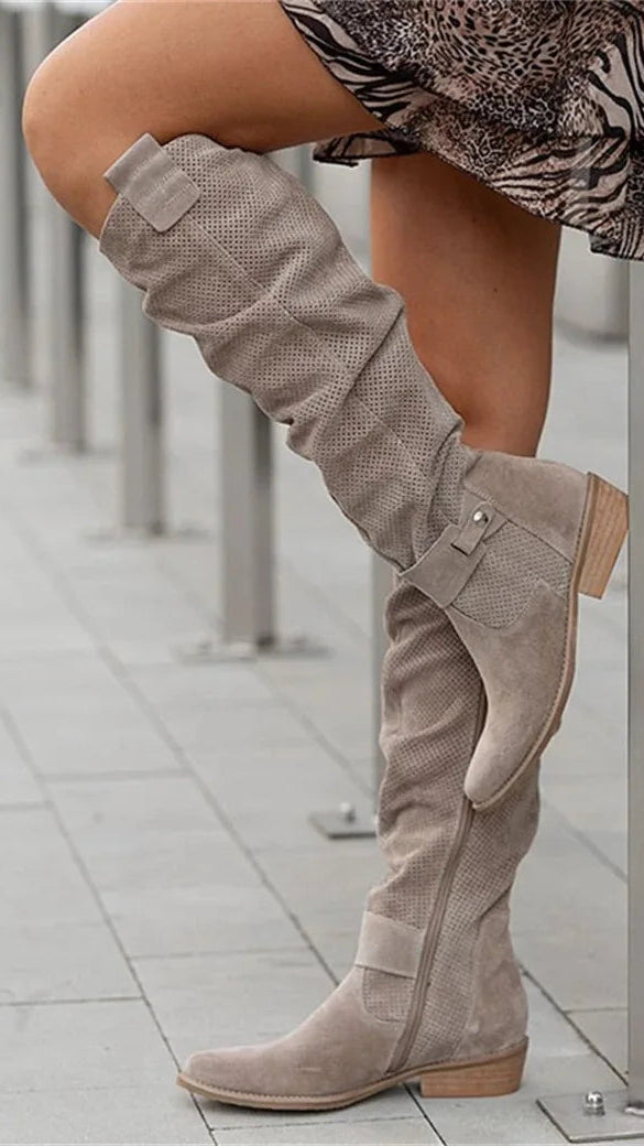 ENID / POISED BOOTS