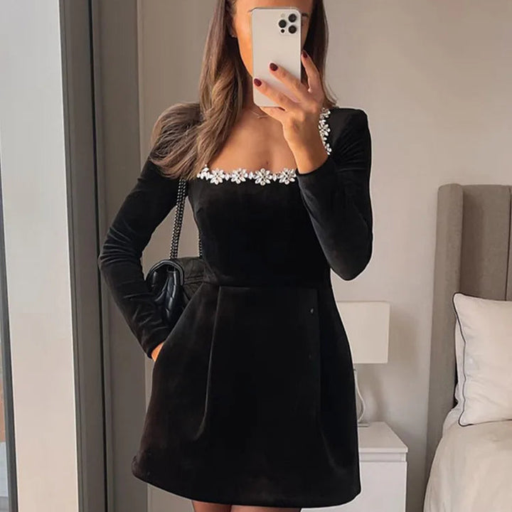 LIZ / CHIC MINI DRESS