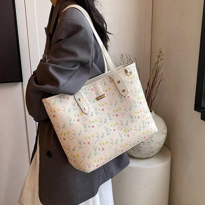SANDRA / COTTAGECORE TOTE
