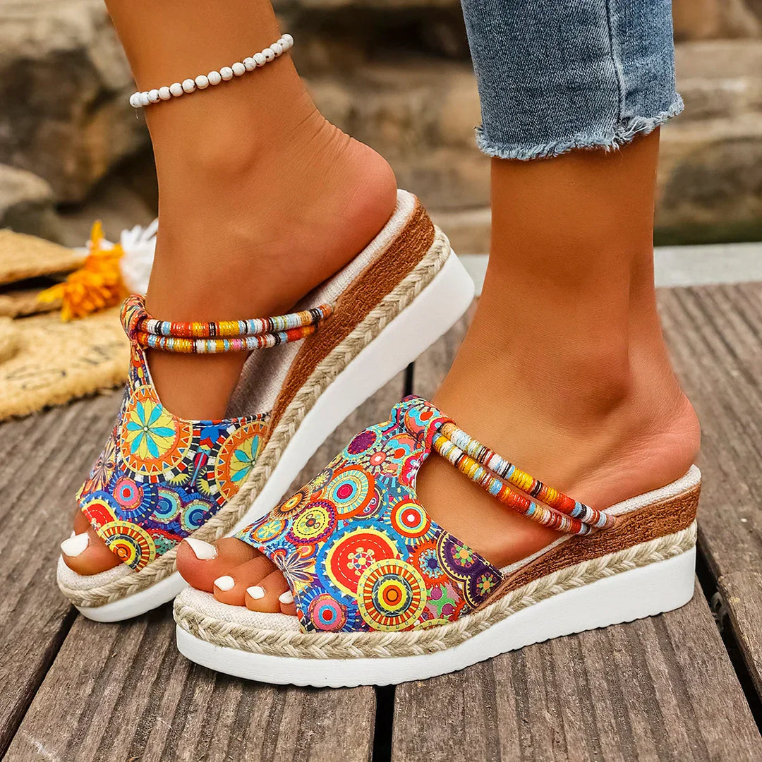 AVA / VINTAGE SANDALS