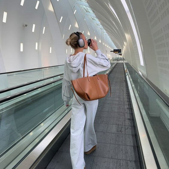 GWENDOLYN / SHOULDER TOTE