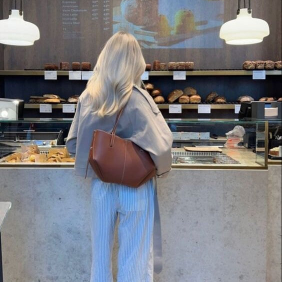 GWENDOLYN / SHOULDER TOTE