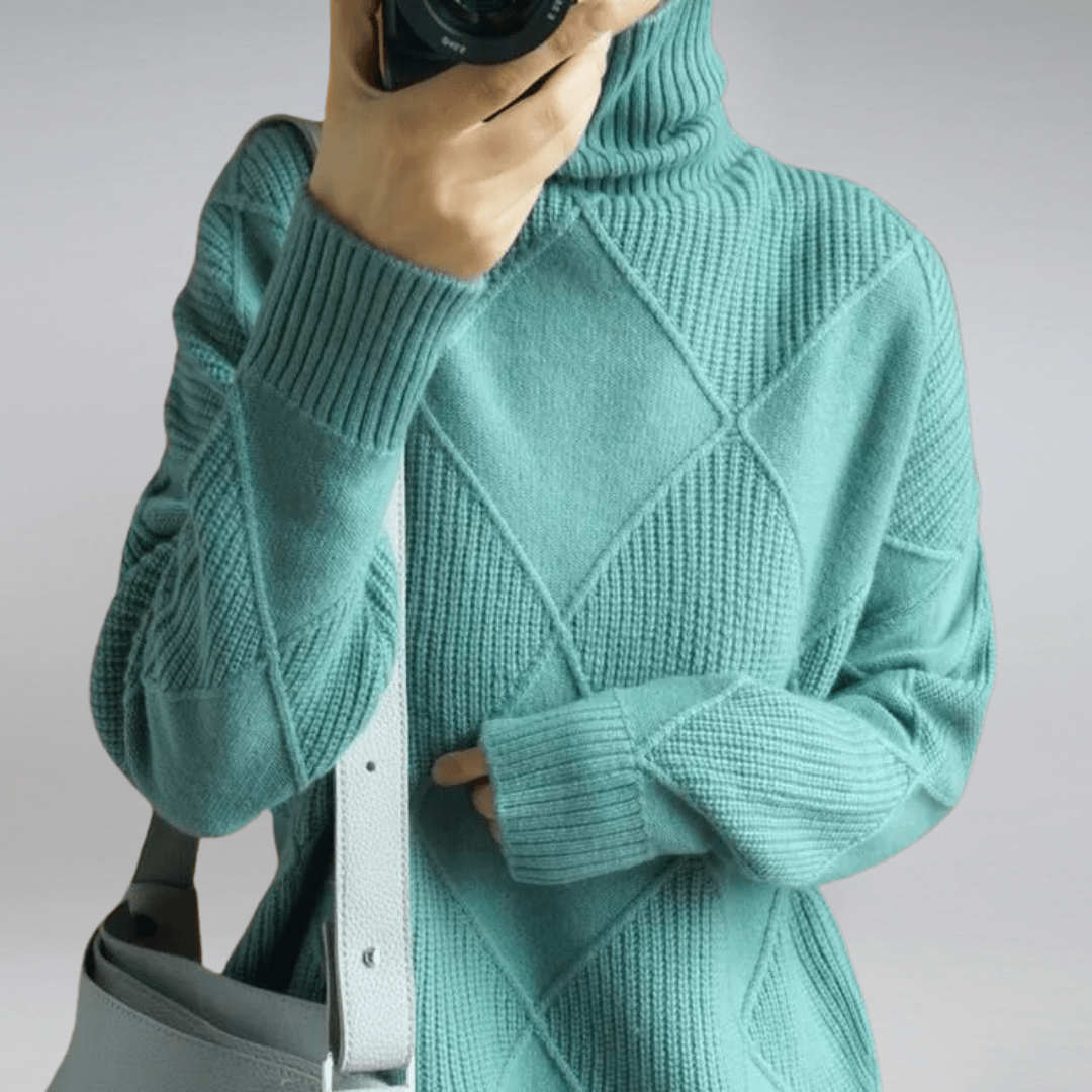 CATRIONA / KNITTED ROLL-NECK