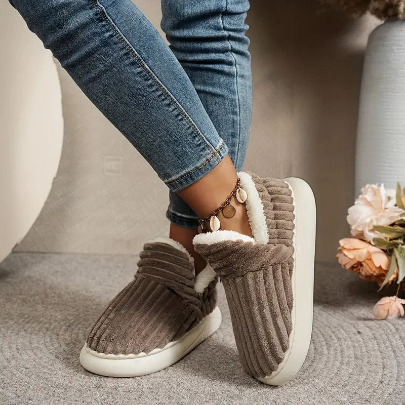 DORIS / ULTRA-COZY SLIPPERS