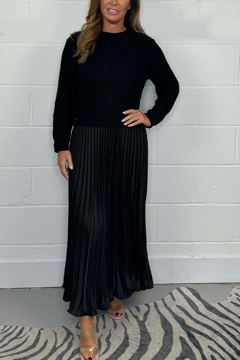 EMILY / LONG PULLOVER WITH PLEATED SKIRT