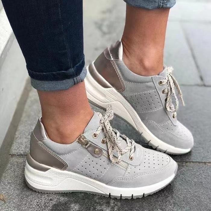 ANASTASIA  / SPORT CASUALS